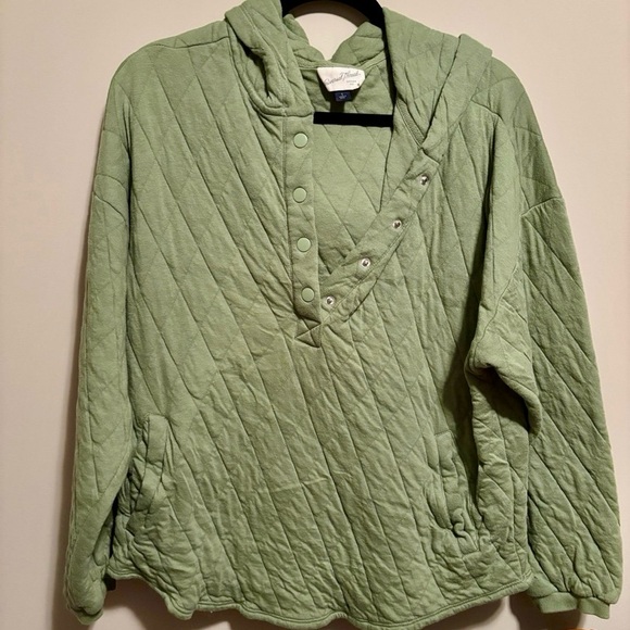 Universal Thread quilted pullover hoodie - Picture 4 of 4